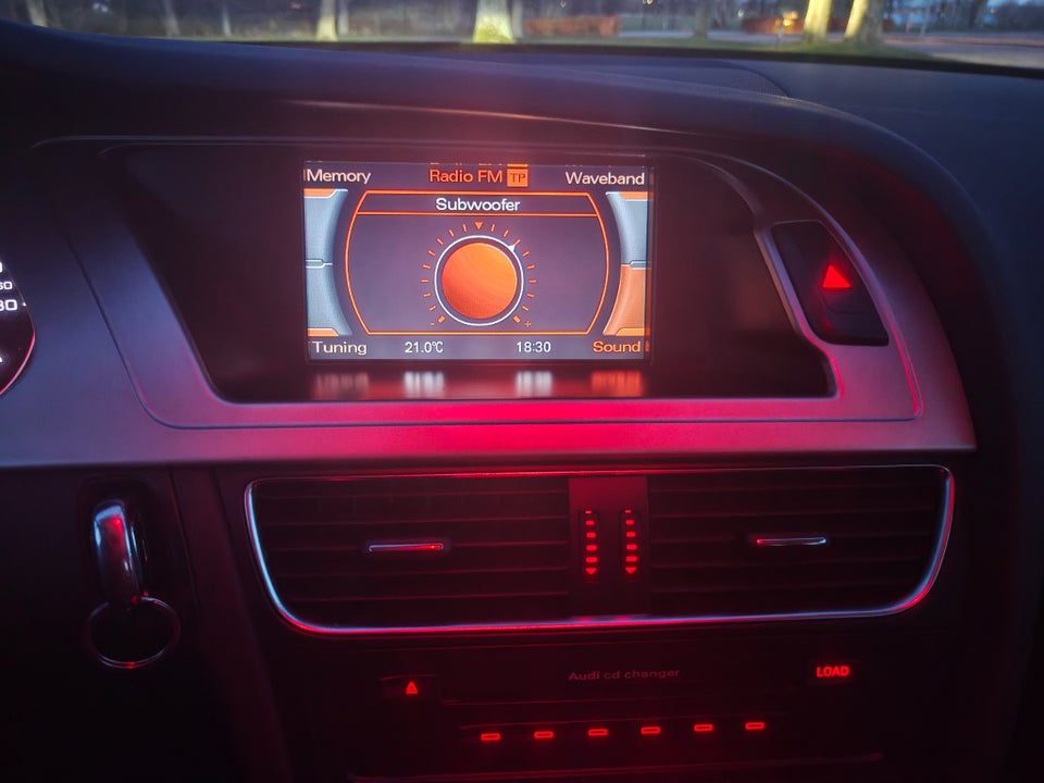 Audi A4 3,2 FSi quattro 4d