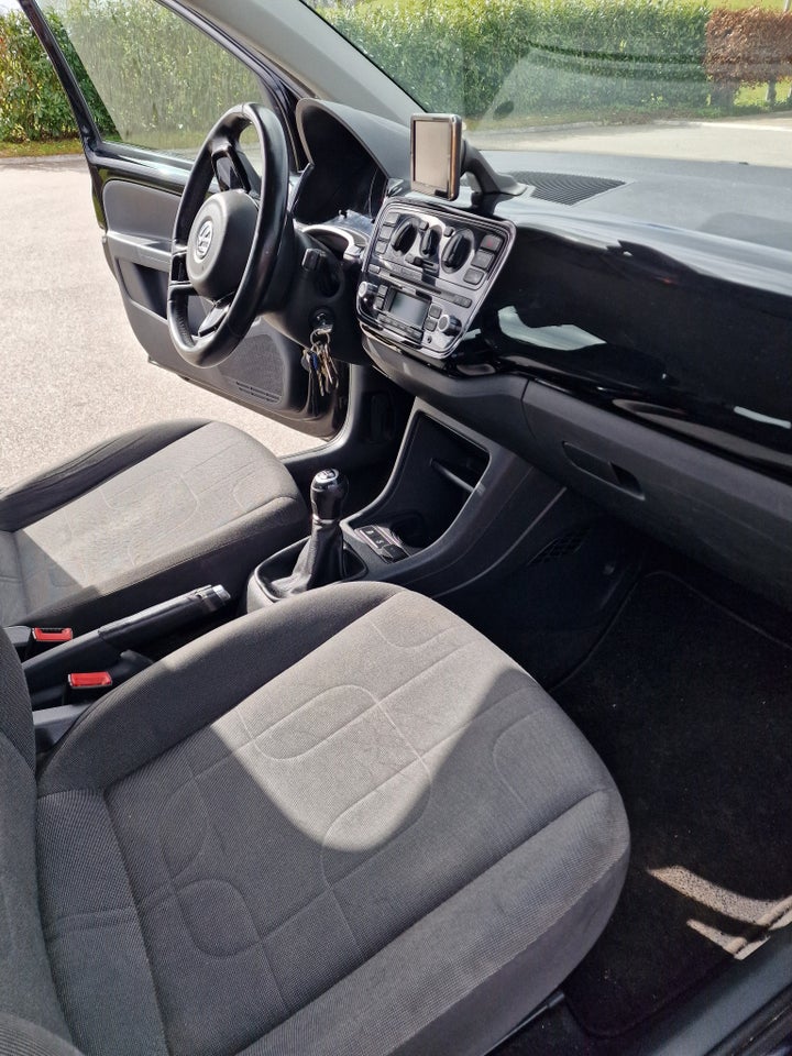 VW Up! 1,0 MPi 60 Move Up! BMT 5d