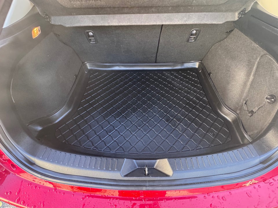 Mazda 3 2,0 SkyActiv-G 120 Vision 5d
