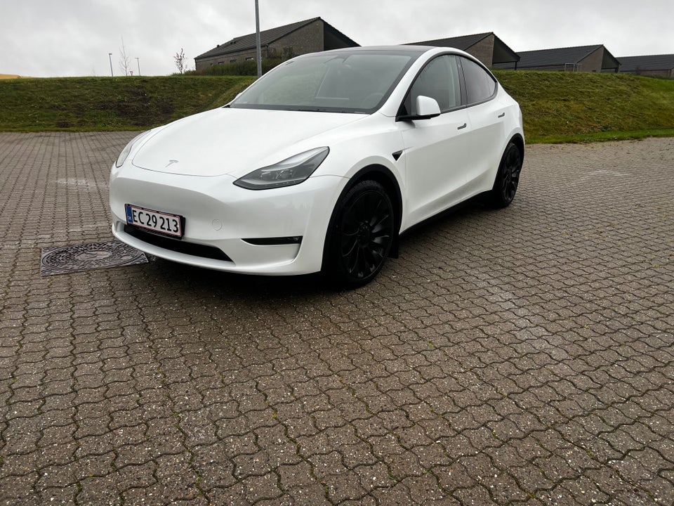 Tesla Model Y Performance AWD 5d