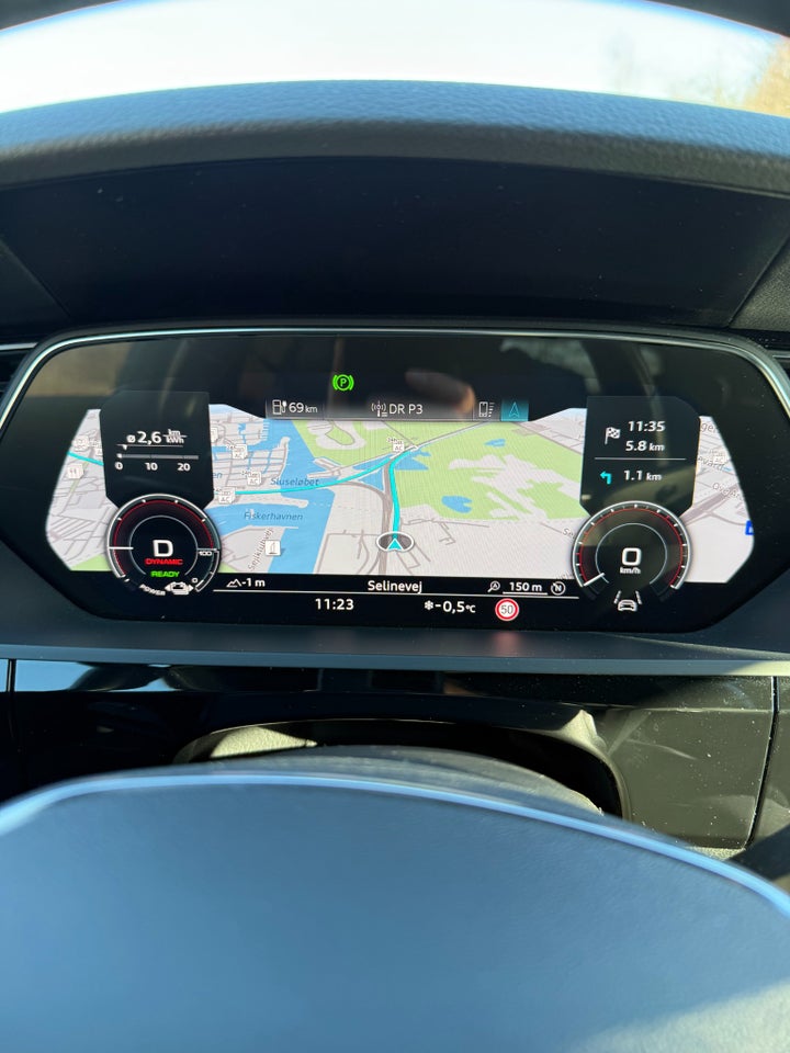 Audi e-tron 55 S-line Prestige quattro 5d