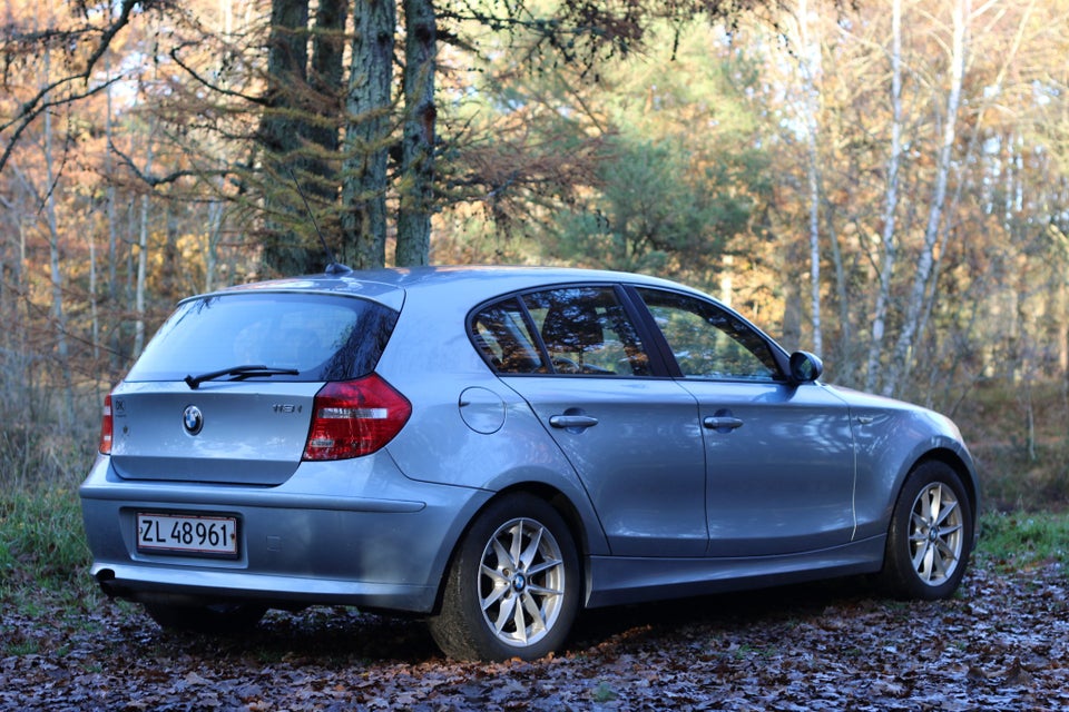 BMW 118i 2,0 Advantage 5d