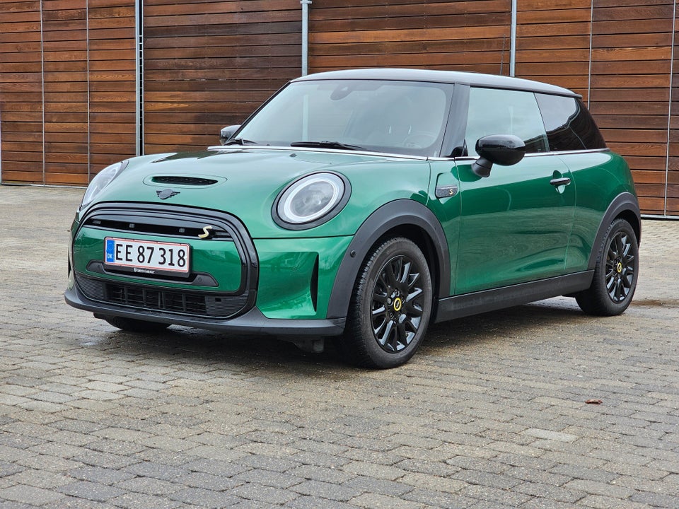 MINI Cooper SE Maximise 3d
