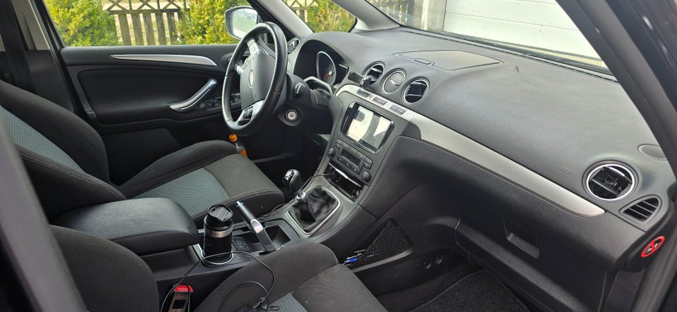 Ford S-MAX 2,0 TDCi 140 Collection 7prs 5d