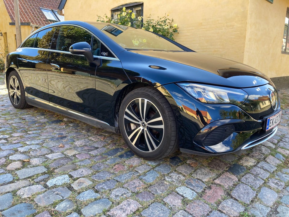 Mercedes EQE350 Electric Art 4d