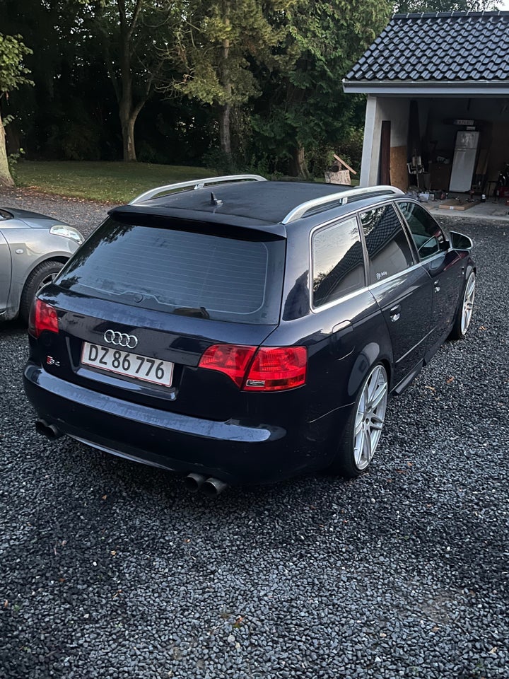 Audi S4 4,2 V8 Avant quattro 5d
