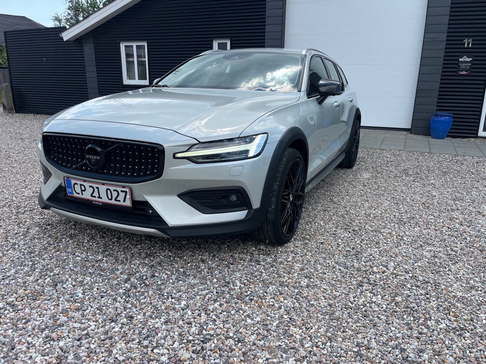 Volvo V60 CC 2,0 D4 200 Polestar aut. AWD 5d
