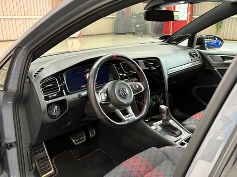 VW Golf VII 2,0 GTi TCR DSG 5d