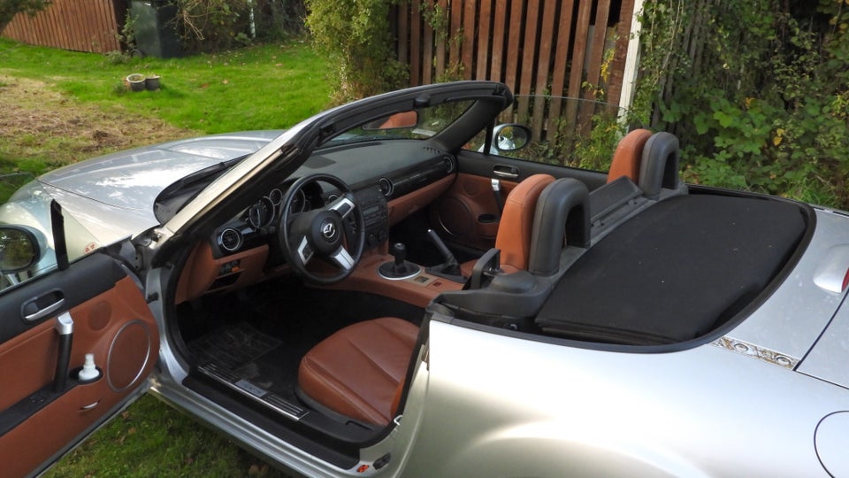 Mazda MX-5 2,0 Roadster Coupé Jinba Ittai 2d