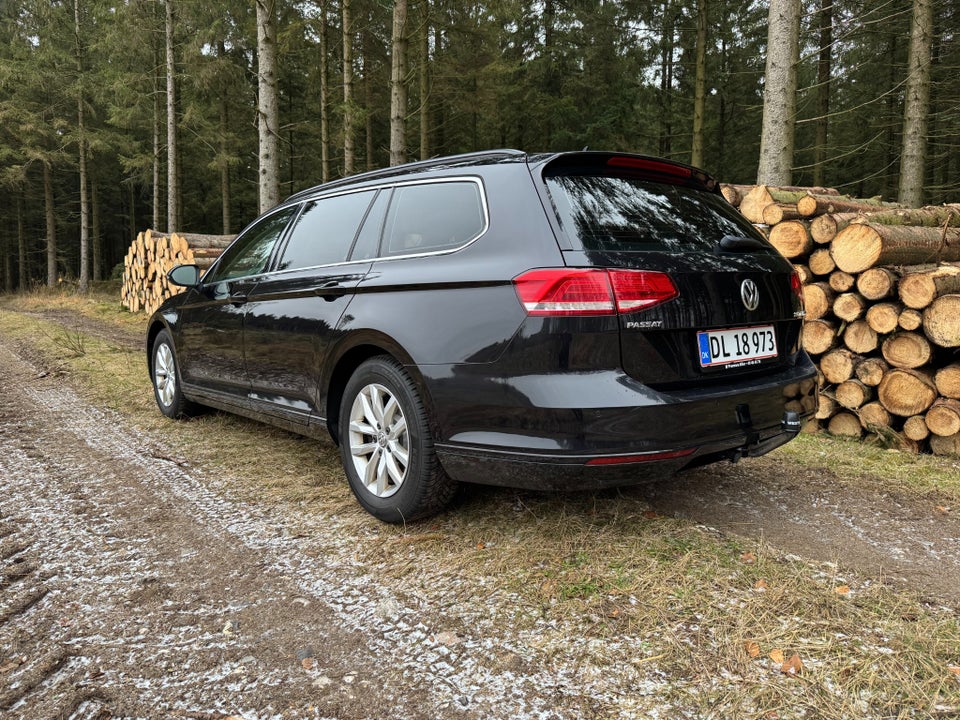 VW Passat 2,0 TDi 150 Comfortline Premium DSG 4d