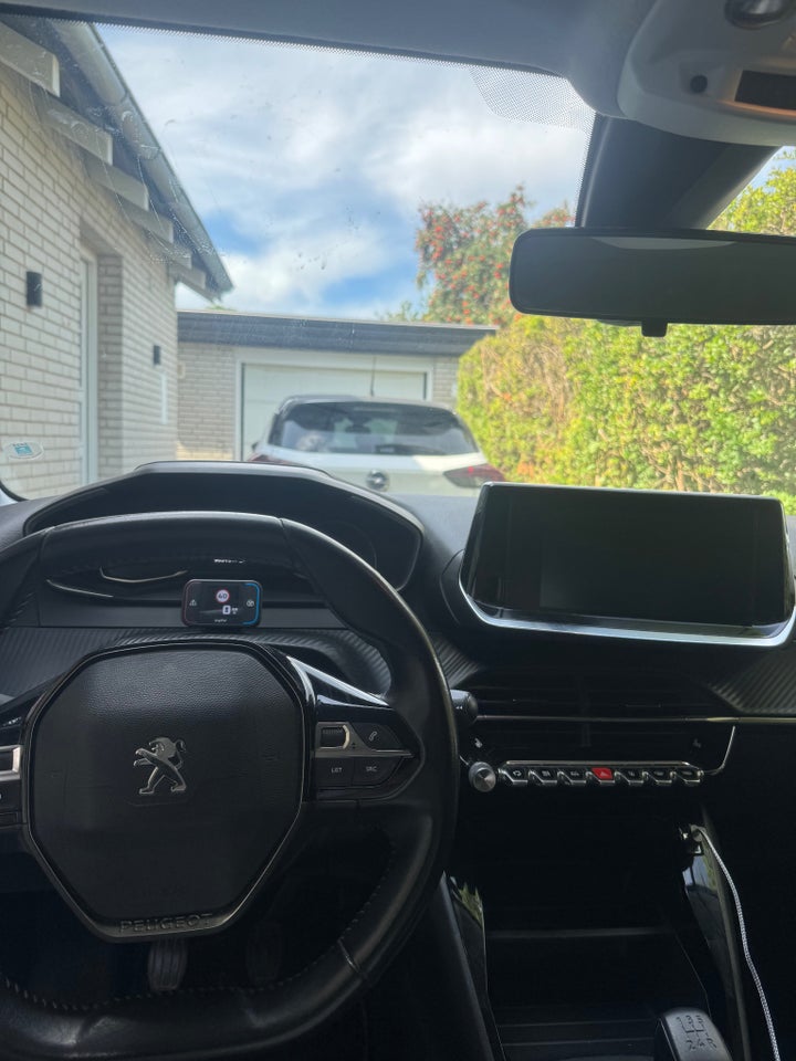 Peugeot 208 1,2 PureTech 75 Active 5d