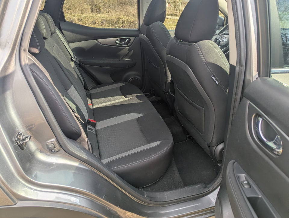 Nissan Qashqai 1,2 Dig-T 115 N-Connecta X-tr. 5d