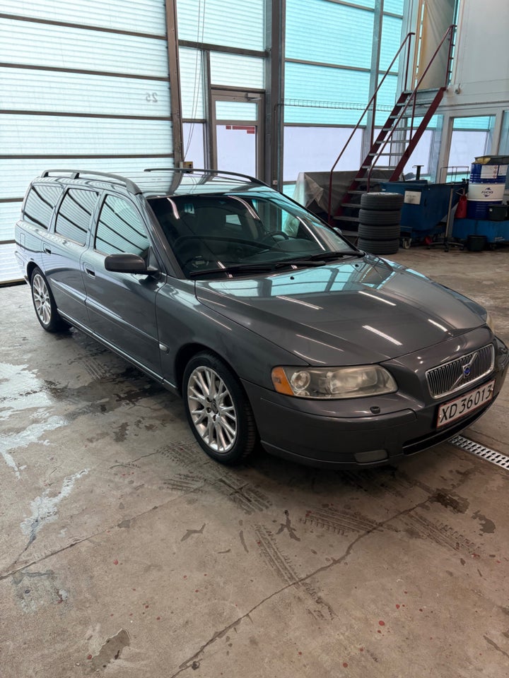 Volvo V70 2,4 170 Baltic 5d