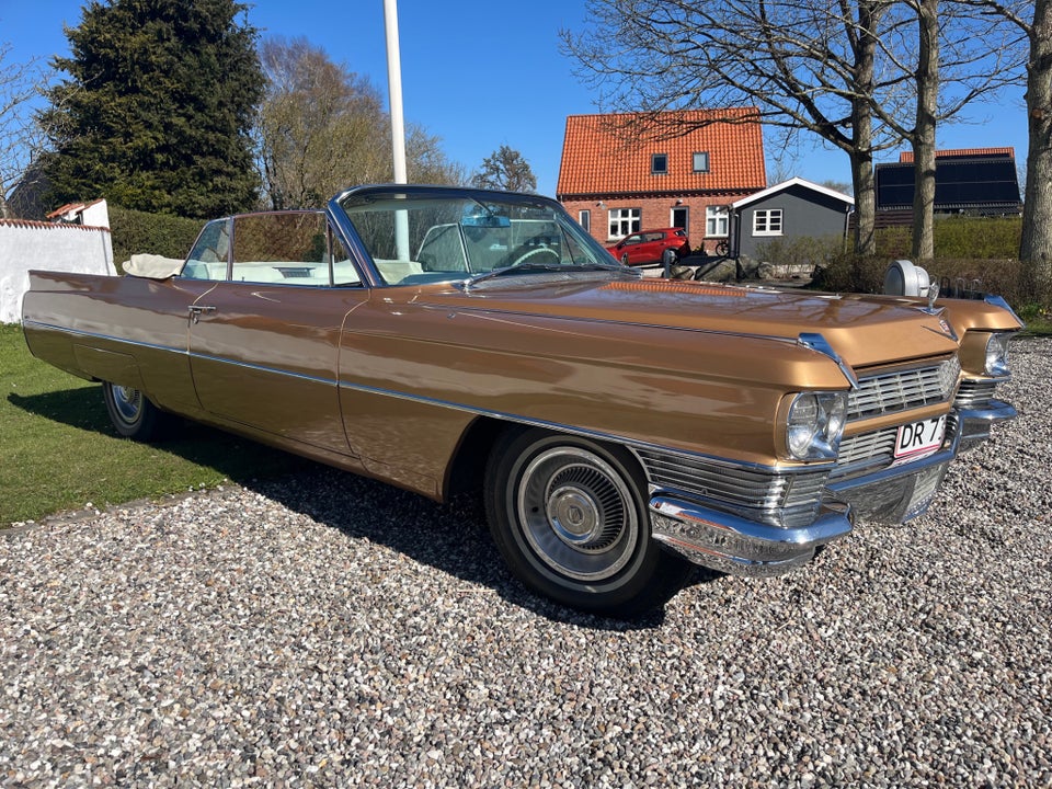 Cadillac DeVille 6,0 V8 4d