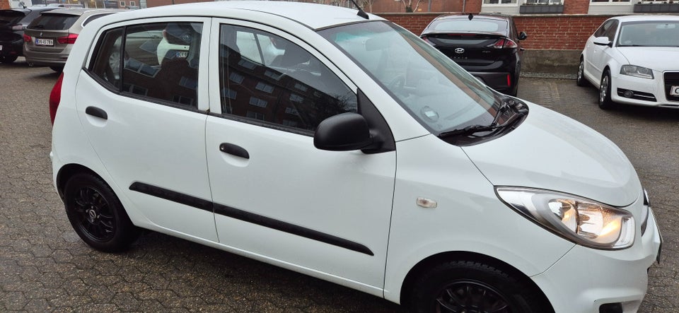 Hyundai i10 1,1 Classic 5d