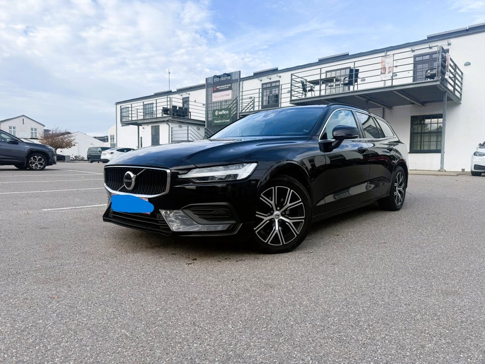 Volvo V60 2,0 B4 197 Core aut. 5d