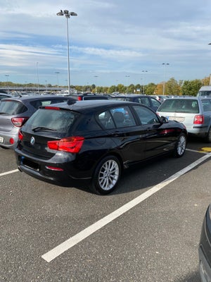 BMW 120i 2,0 Connected 5d