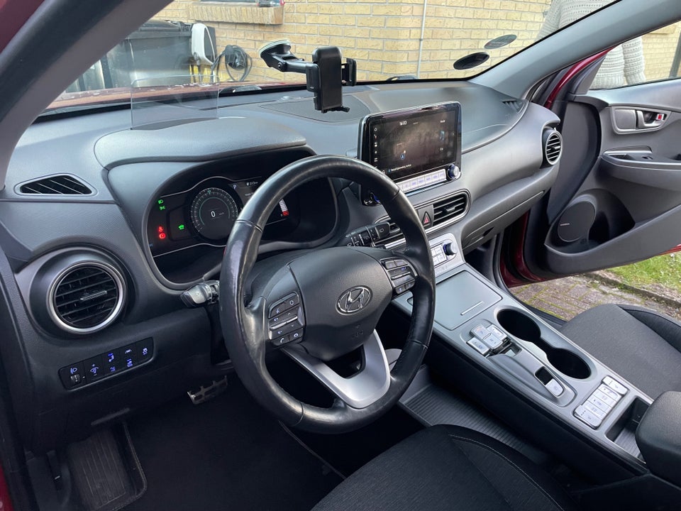 Hyundai Kona 64 EV Advanced Premium 5d