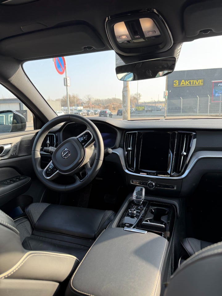 Volvo S60 2,0 T8 ReCharge Ultimate Dark aut. AWD 4d