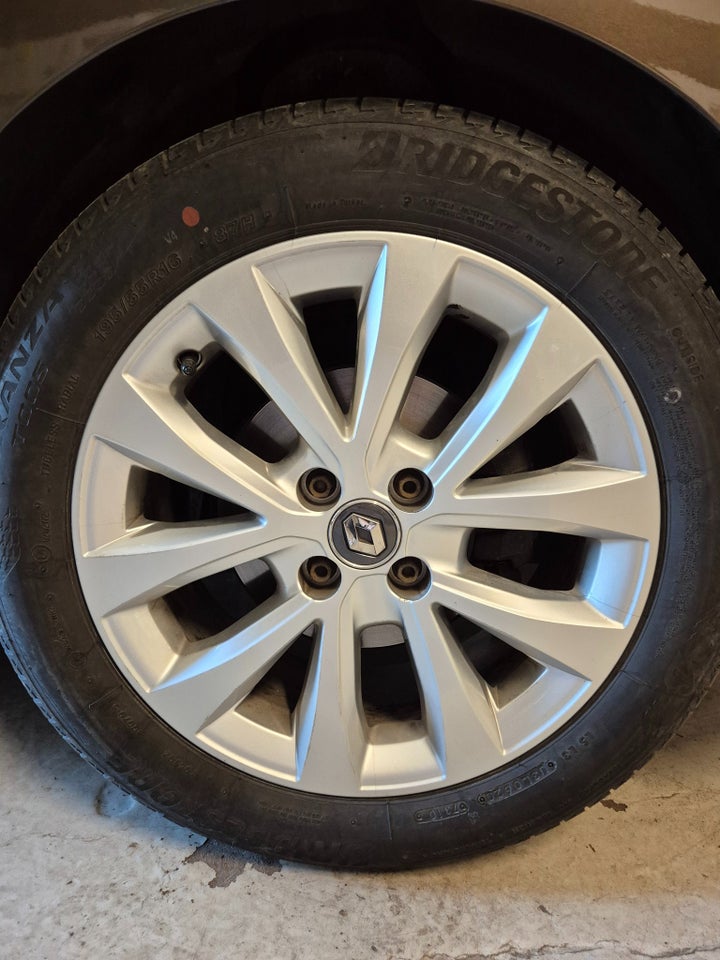 Renault Clio V 1,0 TCe 100 Intens 5d