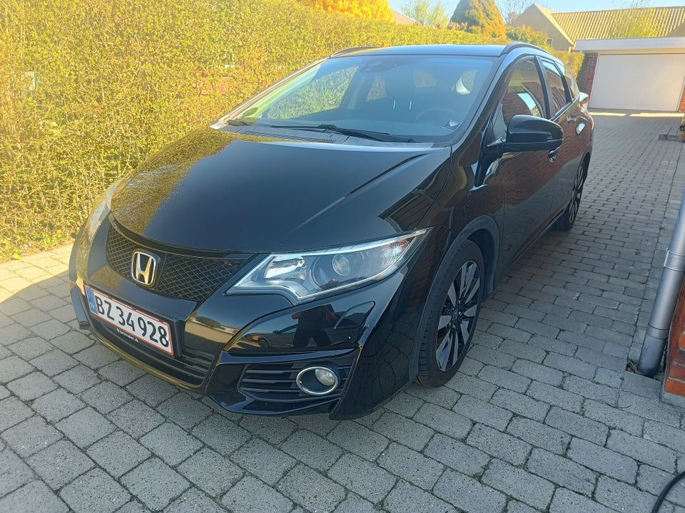 Honda Civic 1,6 i-DTEC Elegance Tourer 5d