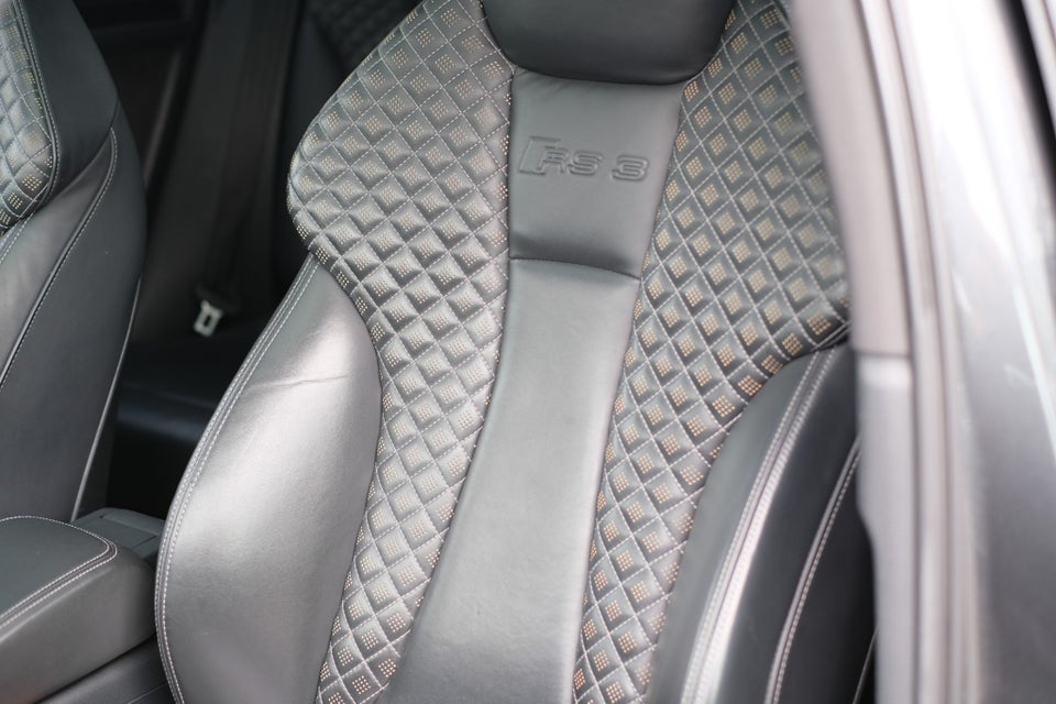 Audi RS3 2,5 TFSi Sportback quattro S-tr. 5d