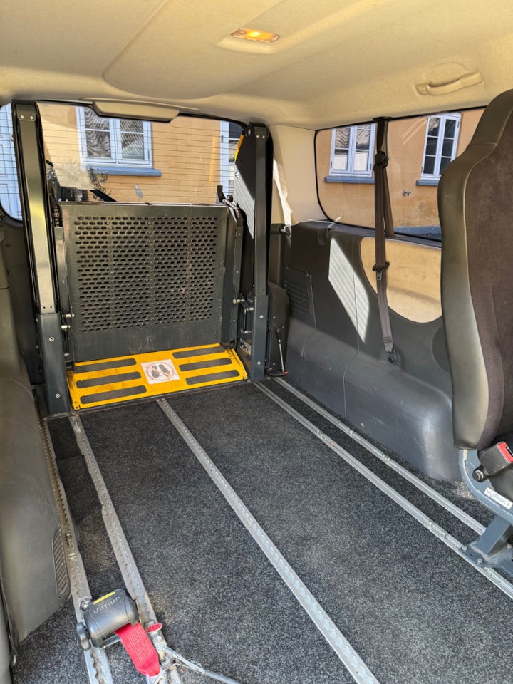 Citroën Jumpy 2,0 HDi 120 Atlante 5d