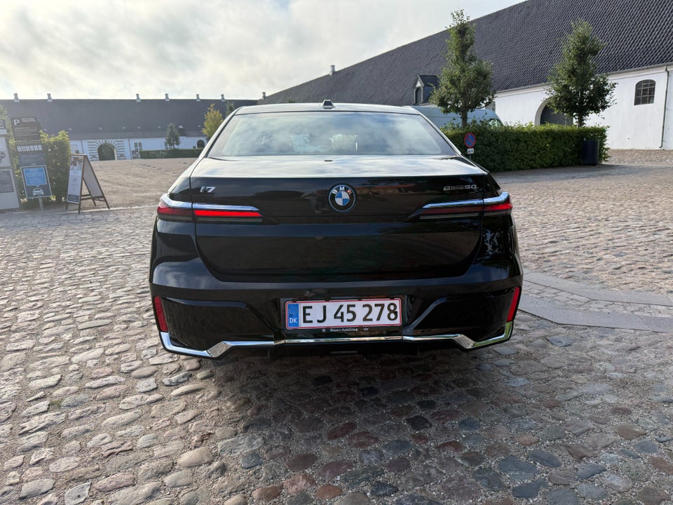 BMW i7 eDrive50 4d