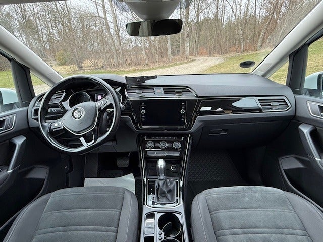 VW Touran 2,0 TDi 190 Highline DSG 5d