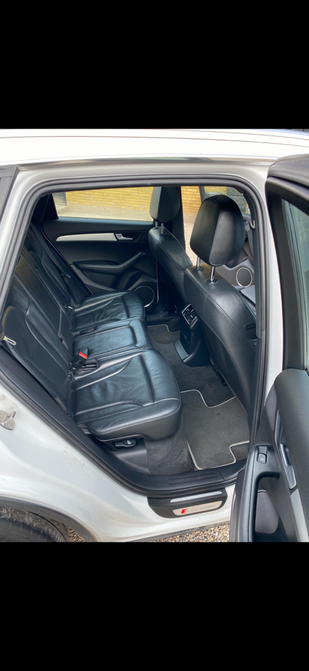 Audi Q5 3,0 TDi 245 S-line quattro S-tr. 5d