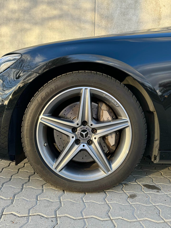 Mercedes E350 d 2,9 AMG Line stc. aut. 5d