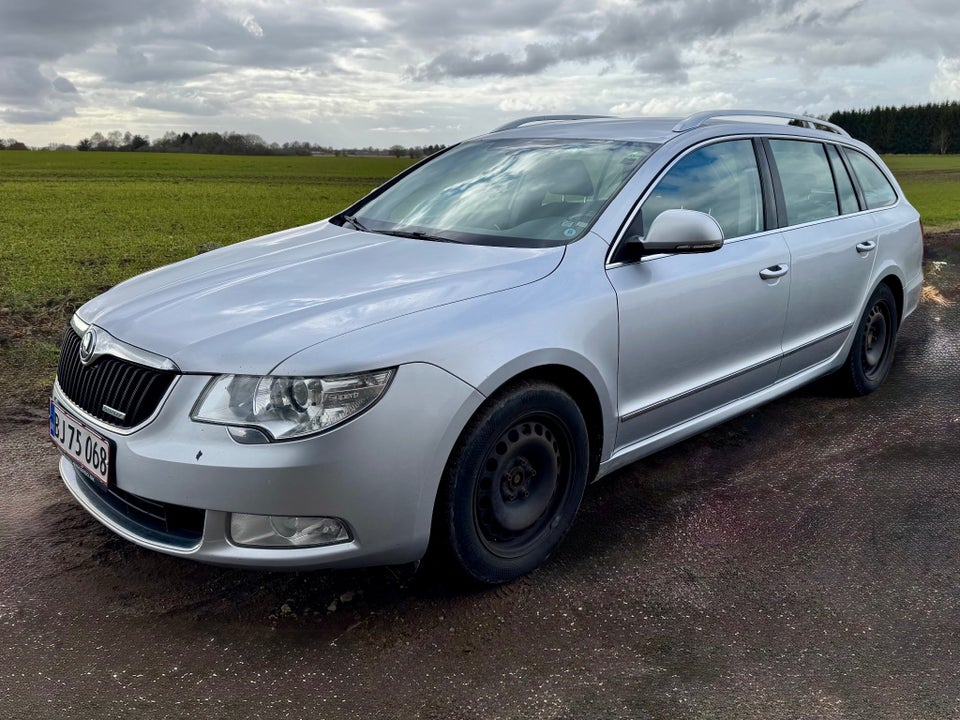 Skoda Superb 1,6 TDi 105 Ambition Combi GreenLine 5d