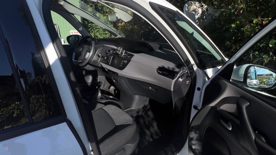 Citroën C4 SpaceTourer 1,6 BlueHDi 120 Iconic 5d