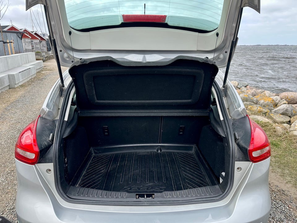 Ford Focus 1,0 SCTi 125 Edition 5d