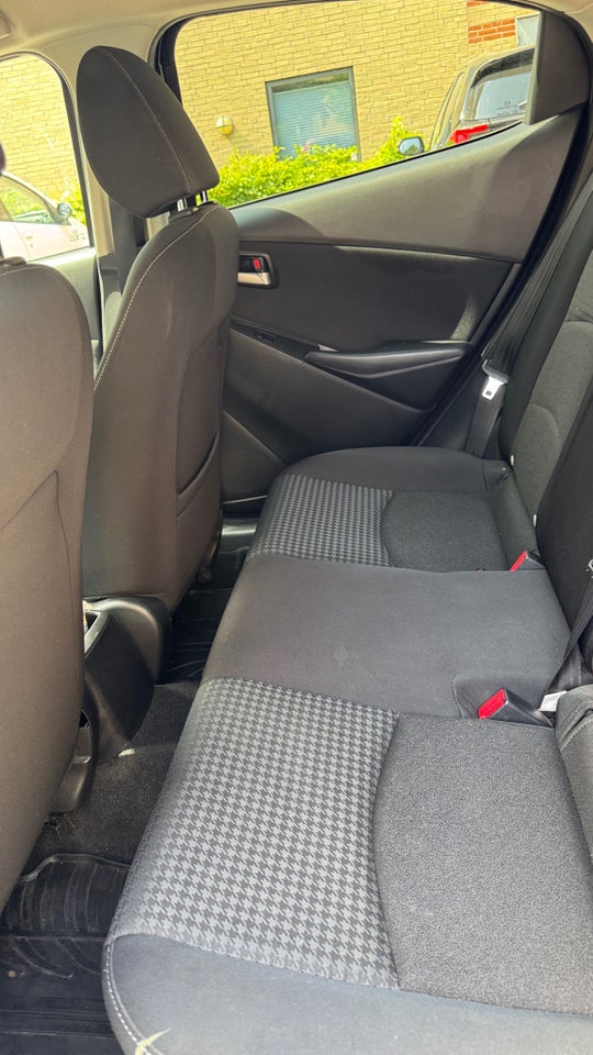 Mazda 2 1,5 SkyActiv-G 90 Superior 5d