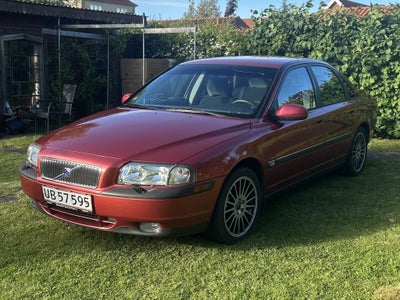 Volvo S80 2,4  4d
