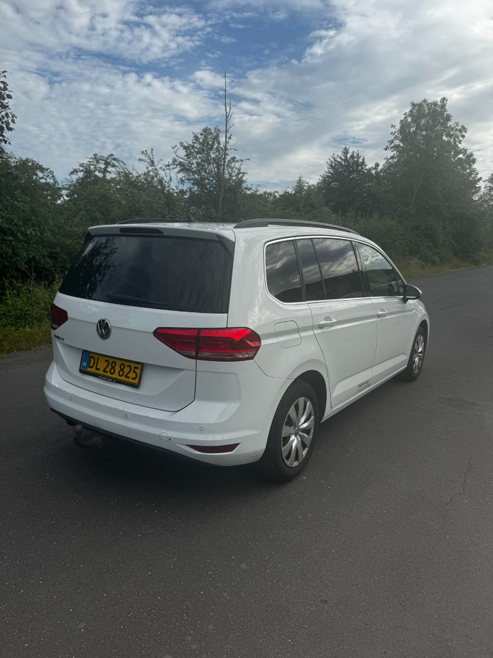 VW Touran 1,6 TDi 115 Comfortline DSG Van 5d