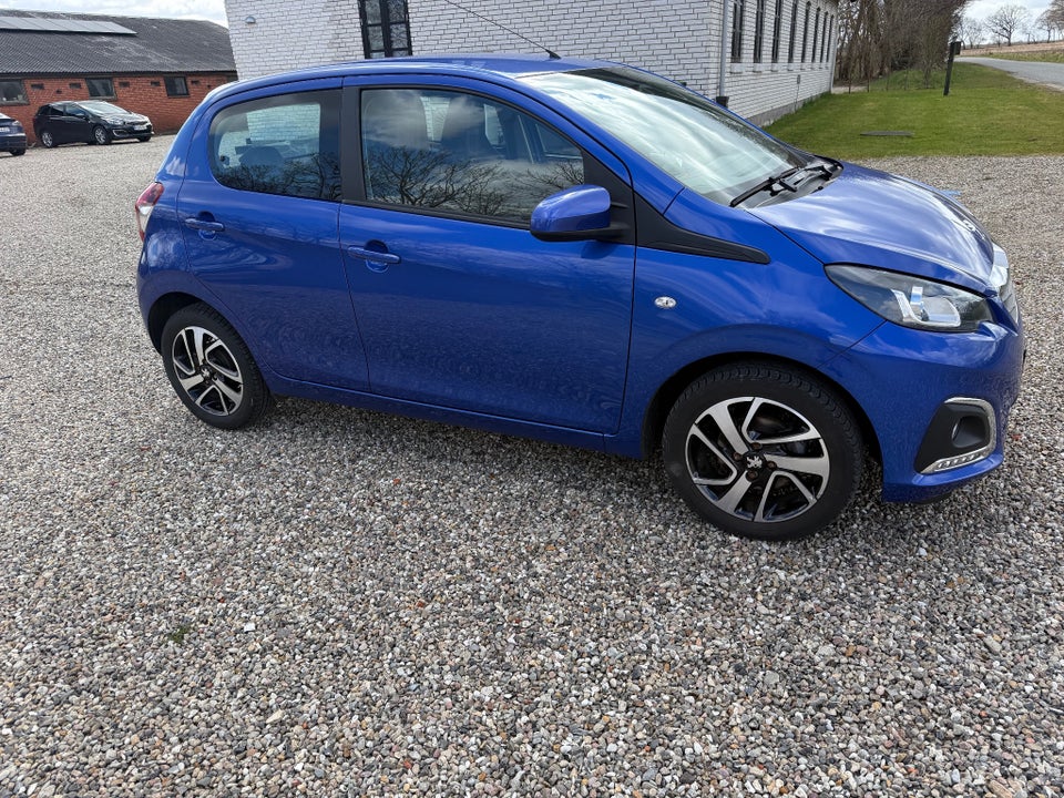 Peugeot 108 1,0 e-VTi 72 Infinity 5d
