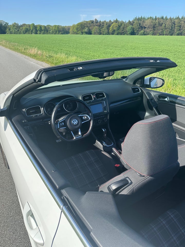VW Golf VI 2,0 GTi Cabriolet DSG 2d
