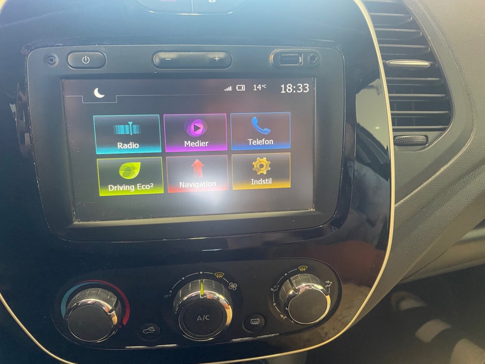Renault Captur 1,5 dCi 90 Intens EDC 5d