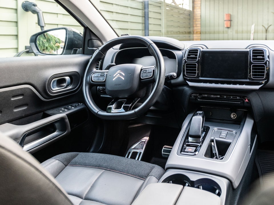 Citroën C5 Aircross 1,6 Hybrid Shine Sport EAT8 5d