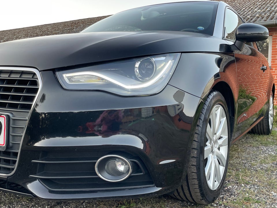 Audi A1 1,2 TFSi 86 Ambition 3d