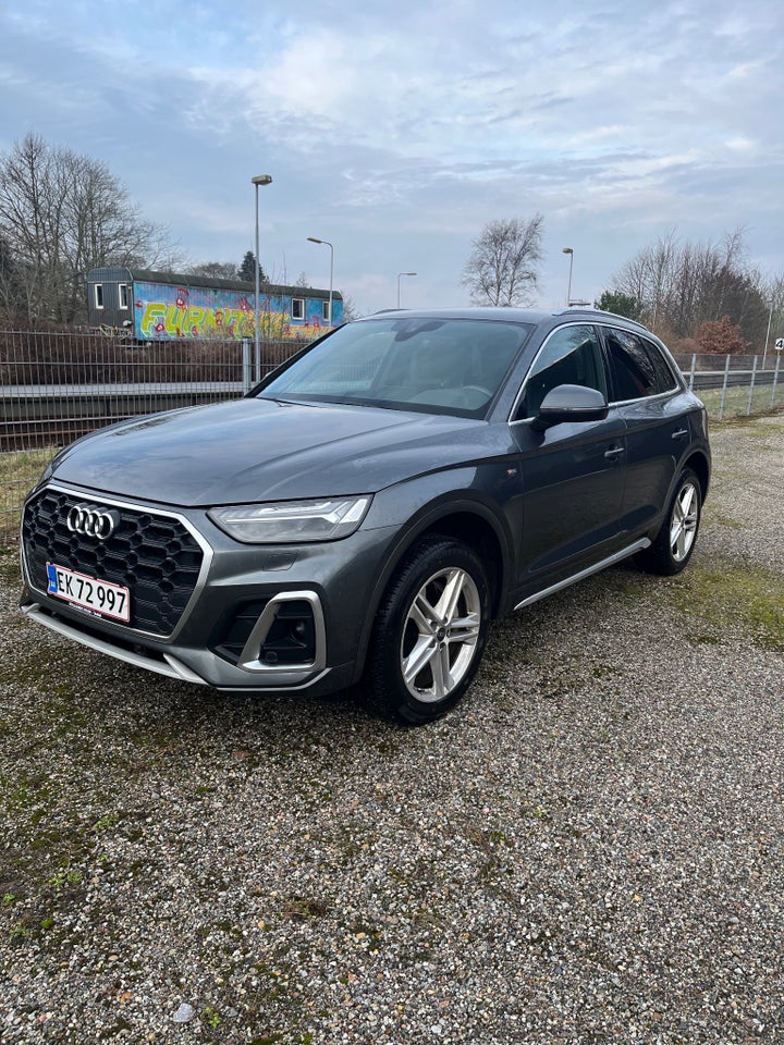 Audi Q5 50 TFSi e S-line quattro S-tr. 5d