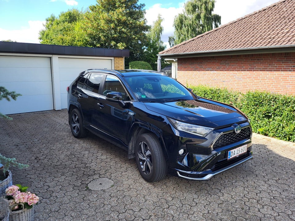Toyota RAV4 2,5 Plug-in Hybrid H3 AWD-i 5d