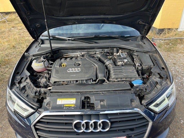 Audi A3 35 TFSi Sport Sportback S-tr. 5d