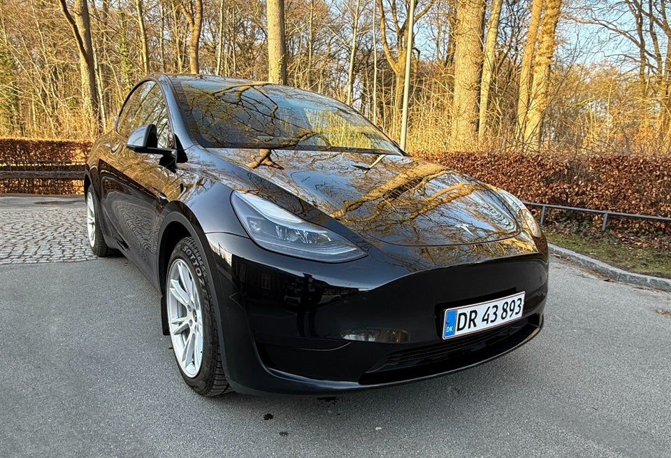 Tesla Model Y RWD 5d