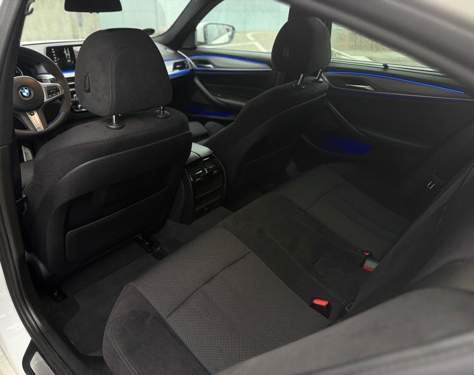 BMW 520d 2,0 M-Sport aut. 4d
