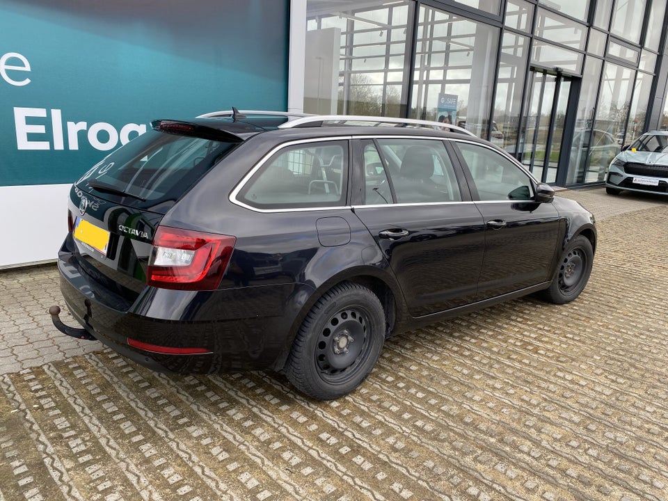 Skoda Octavia 2,0 TDi 150 Business Line+ Dynamic Combi DSG 5d
