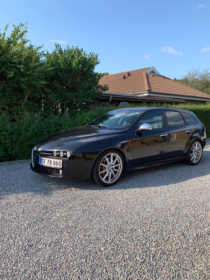 Alfa Romeo 159 1,75 TBi Distinctive Sportwagon 5d