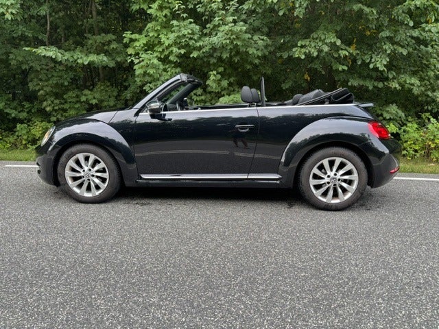 VW The Beetle 1,2 TSi 105 Design Cabriolet 2d